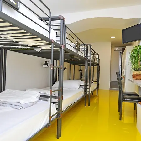 Hostel Bel Air *