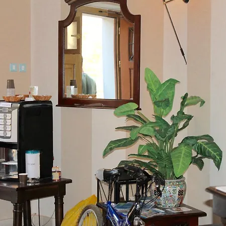 Hostel Bel Air